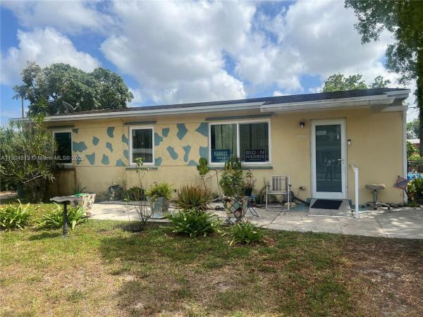 PINE TREE PARK 1ST ADDN