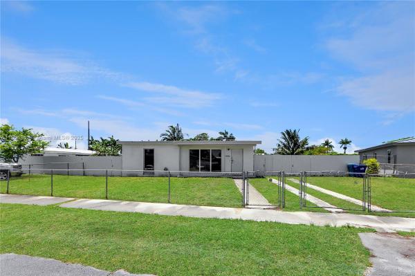 WESTWOOD LAKE 6TH ADDN