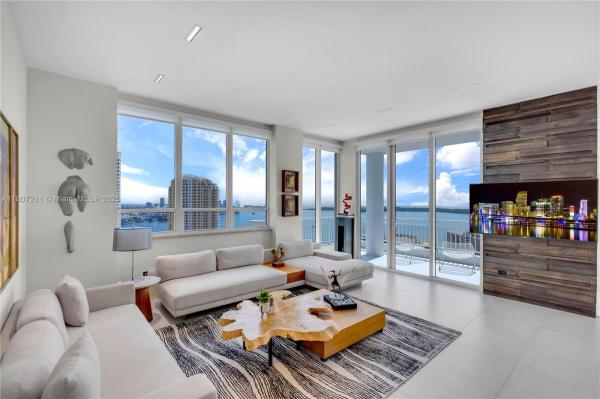 COURTS BRICKELL KEY CONDO