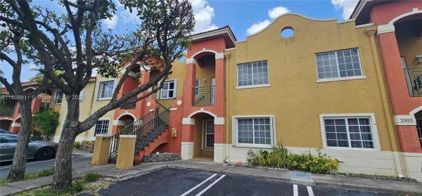 VISTA ALEGRE TOWNHOMES VI