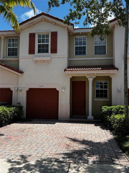 PORTOFINO VILLAS WEST