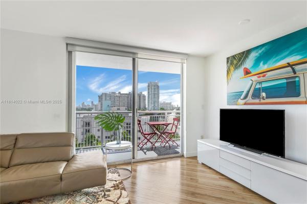 WEST BAY PLAZA CONDO