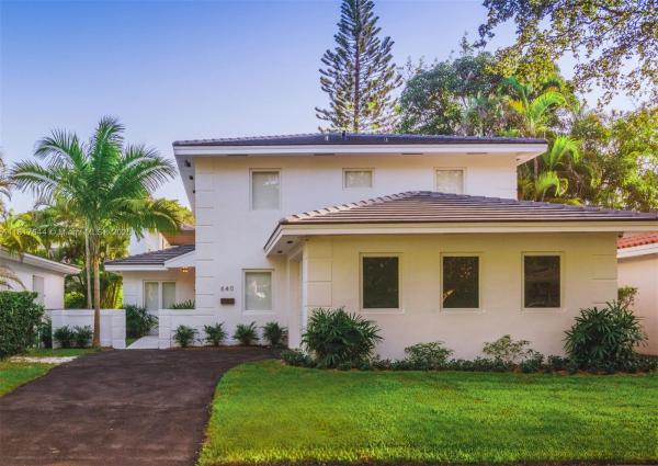 Coral Gables Biscayne Bay