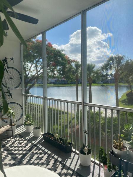CAPTIVA CONDO B