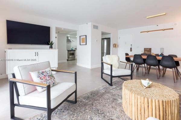 FAIRVIEW HOUSE CONDO