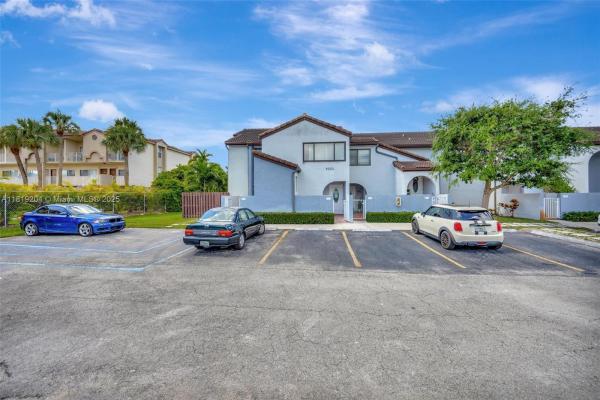 KENLAND WALK CONDO I