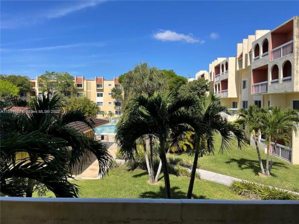 VILLAGE OF KINGS CREEK CO