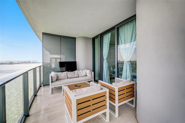 3131 NE 7TH AVE #1506, MIAMI, FL 33137