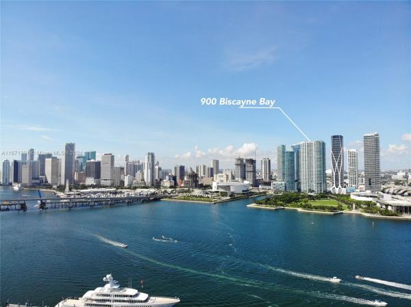 900 BISCAYNE BLVD #2104, MIAMI, FL 33132