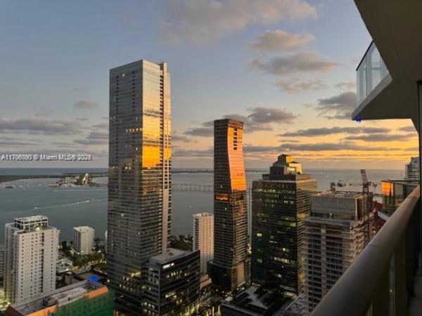 1300 S MIAMI AVE #4404, MIAMI, FL 33130