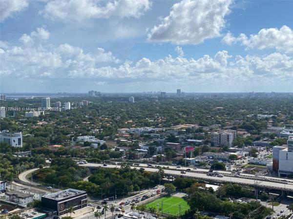 LATITUDE ON THE RIVER CON