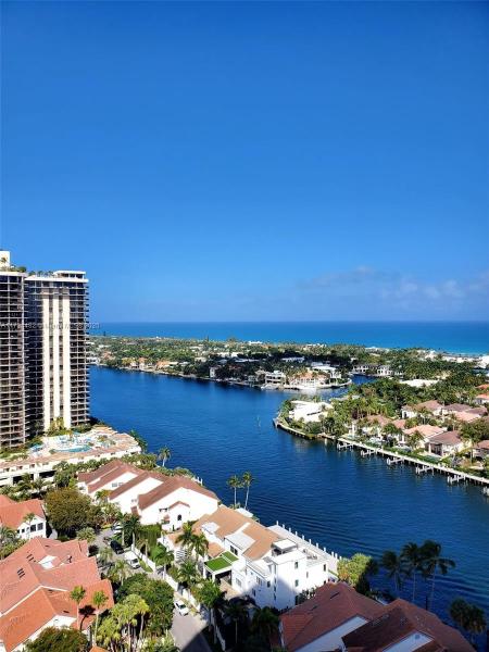 TURNBERRY TOWERS CONDO