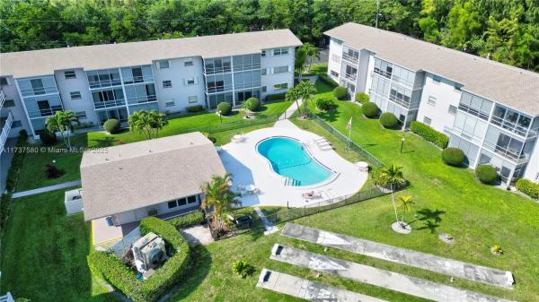 The Golden Isle Condo