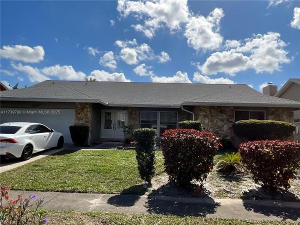 BOULEVARD WOODS SOUTH