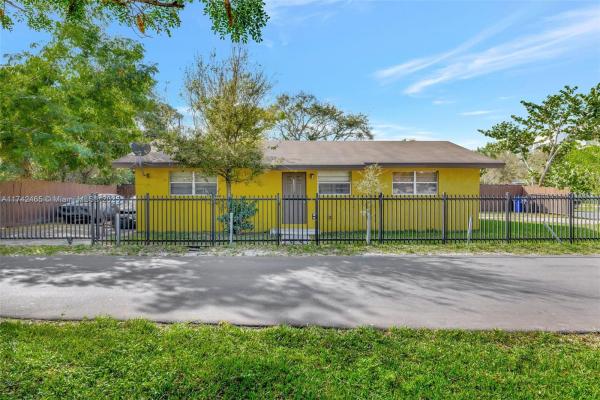 LAUDERDALE HOMESITES SEC