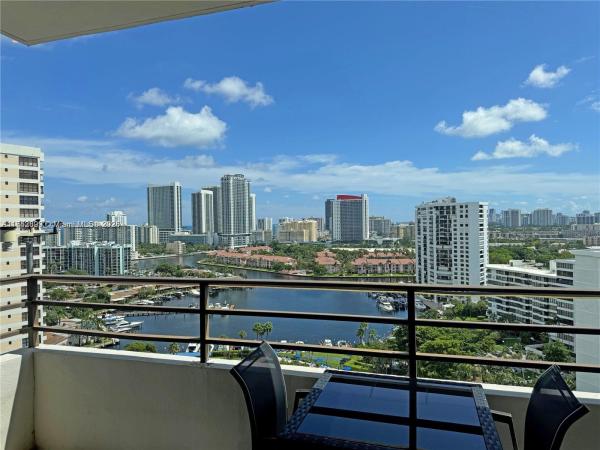 600 THREE ISLANDS BLVD #1820, HALLANDALE BEACH, FL 33009