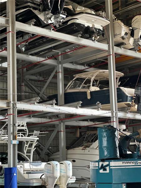 400 SUNNY ISLES BLVD DD 204, SUNNY ISLES BEACH, FL 33160