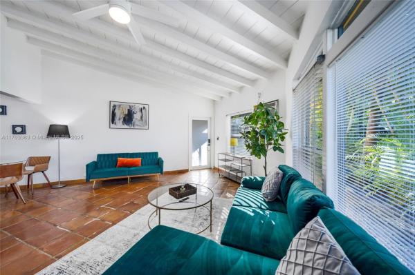 VICTORIA PARK CORR AMEN P