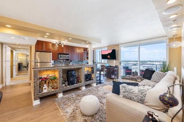 WEST BAY PLAZA CONDO