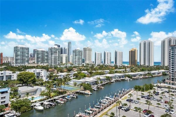 400 KINGS POINT DR #1229, SUNNY ISLES BEACH, FL 33160