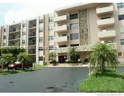 HALLANDALE GARDENS CONDO