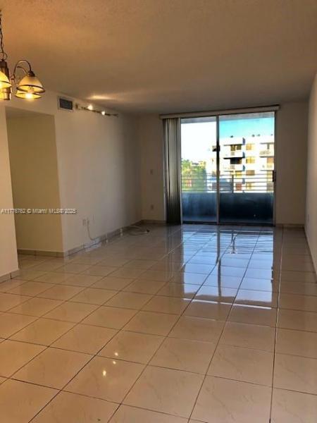 PALM COURT OF MIAMI CONDO