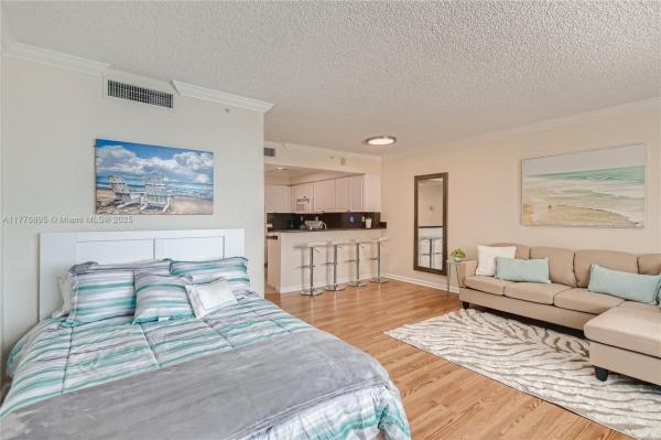 2501 S OCEAN DR #1532, HOLLYWOOD, FL 33019