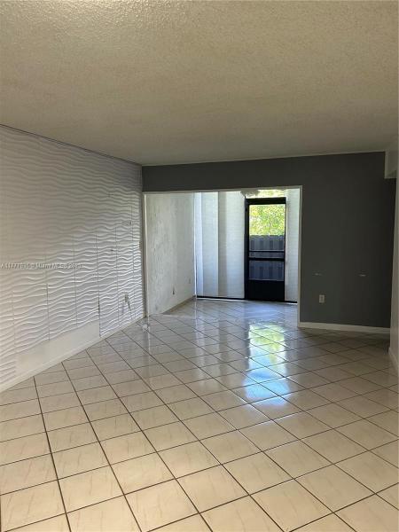 BLEAU FONTAINE CONDO #ONE