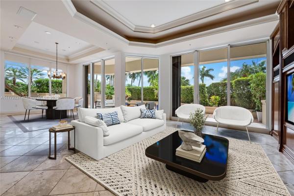 SIENA AT DEERING BAY COND