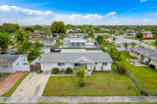 MEADOW WOODMANOR SEC 2