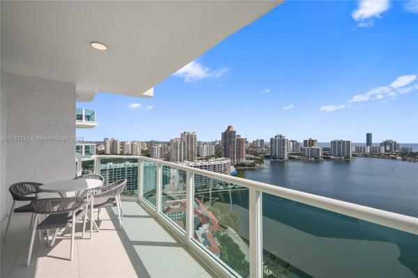 3301 NE 183RD ST #2807, AVENTURA, FL 33160