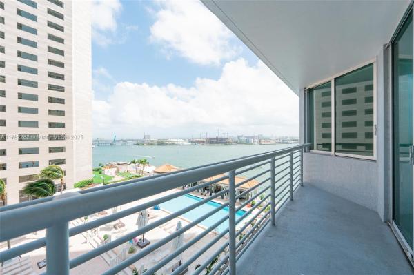 ONE MIAMI EAST CONDO
