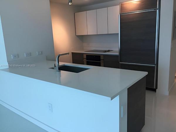 1100 S MIAMI AVE #2803, MIAMI, FL 33130