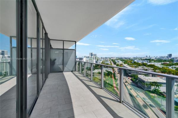 PARK RESIDENCES CONDO