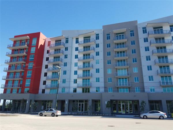 MIDTOWN DORAL CONDO 4