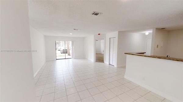 ATLANTIC SPRINGS CONDO