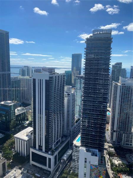 801 S MIAMI AVE #5302, MIAMI, FL 33130