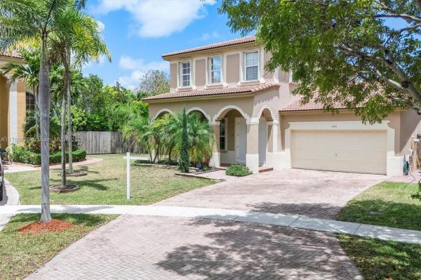 FLORIDIAN BAY ESTATES