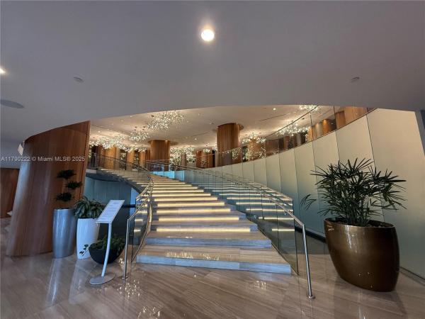 488 NE 18TH ST #2905, MIAMI, FL 33132