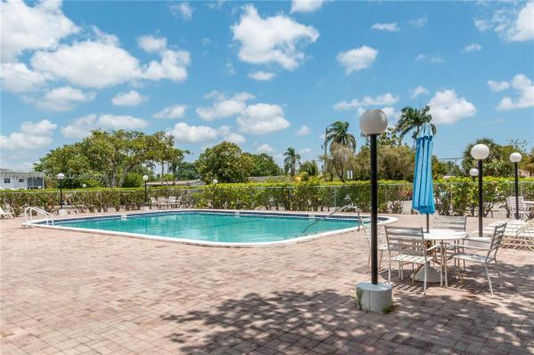 MARGATE VILLAGE PHASE I C