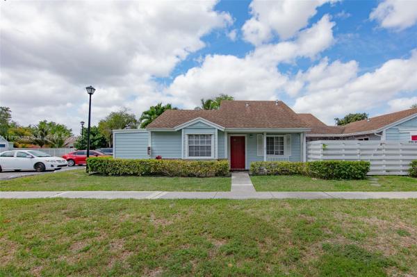Village Homes Countrywalk