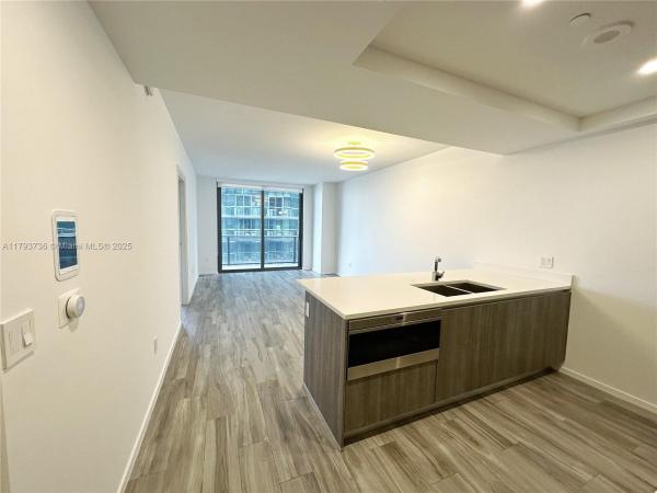 801 S MIAMI AVE #3908, MIAMI, FL 33130