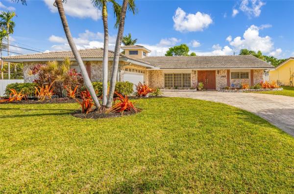 HOLLYWOOD GOLF ESTATES SE