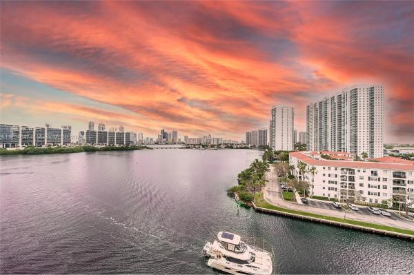 3250 NE 188TH ST #806, AVENTURA, FL 33180