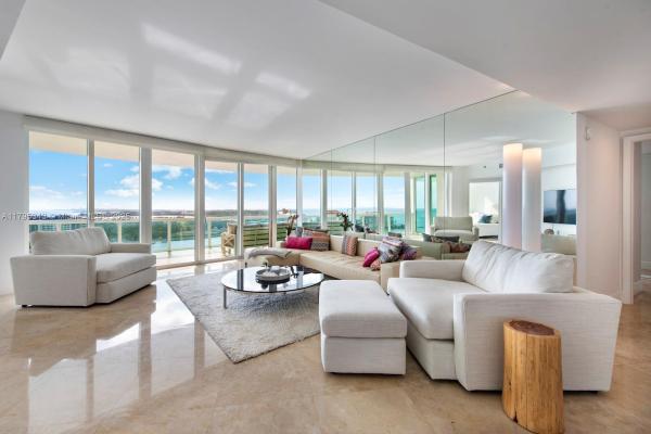 MURANO AT PORTOFINO CONDO