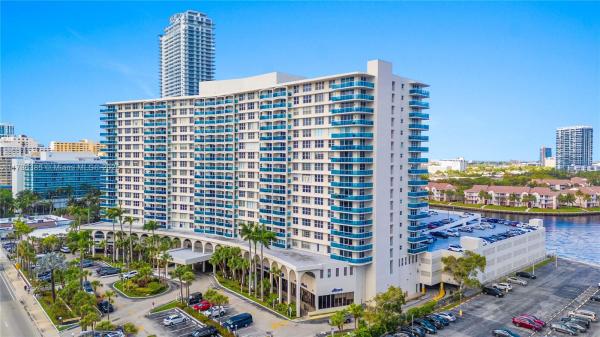 3800 S OCEAN DR #1812, HOLLYWOOD, FL 33019