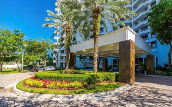 3300 NE 191ST ST #816, AVENTURA, FL 33180