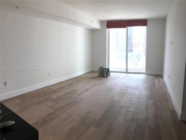 244 BISCAYNE BLVD #1809, MIAMI, FL 33132