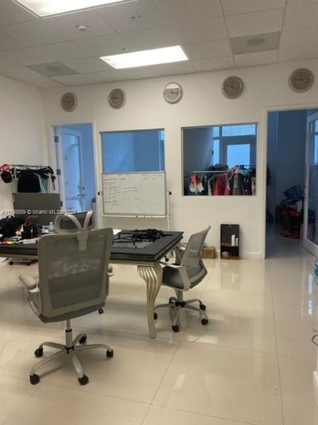 Beacon Tower Of Aventura