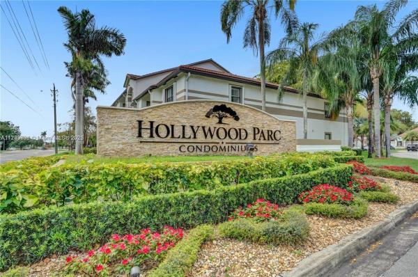 HOLLYWOOD PARC CONDOMINIU